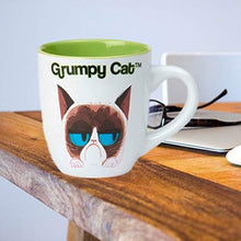 Load image into Gallery viewer, Grumpy Cat White 18 oz Coffee with 5 complimentary stickers - OMG Closet
